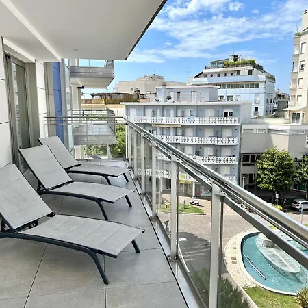 Spacious Near * リニャーノ・サッビアドーロ